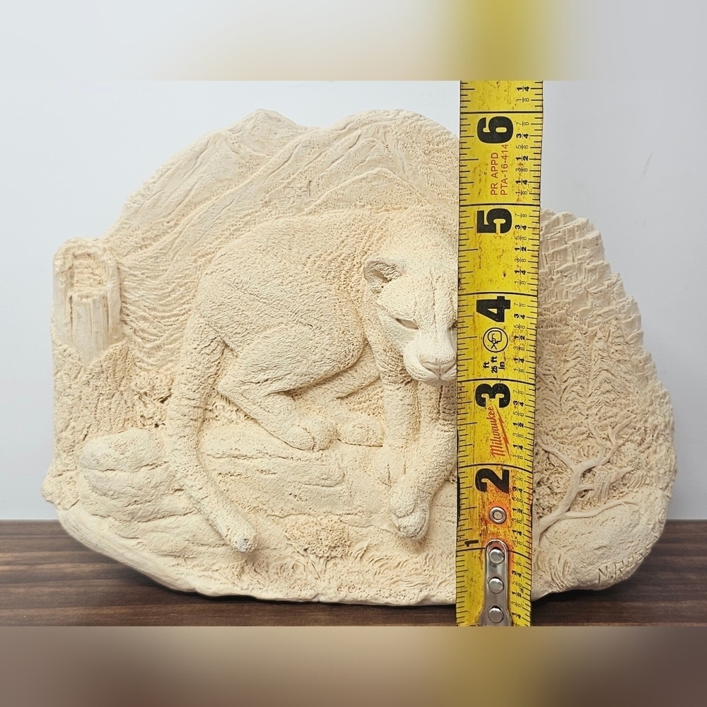 Neil J Rose Vintage Cougar Mountain 3D Wildlife Resin Statue 8x6**RARE** - Picture 10 of 14